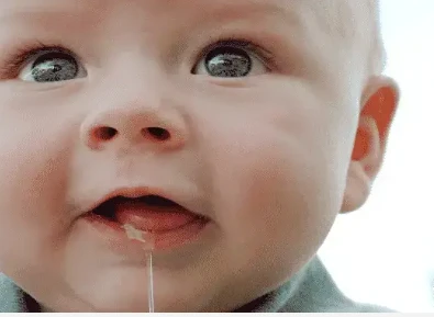 تفسير رؤية البصق في المنام لابن سيرين البصق في المنام يعد من الأحلام الغير شائعة في مجال الأحلام وتفسيراتها كذلك، ولكن المفسرون وضحوا أن لها العديد من التفسيرات المختلفة التي تدل ع