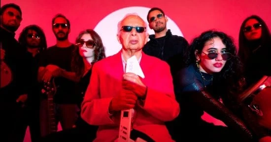 الفن - هاني شنودة وفرقة المصريين يحيون سهرة غنائية ضخمة الليلة بمهرجان العلمين الجديدةأفاق عربية الفن نتحدث اليوم حول هاني شنودة وفرقة المصريين يحيون