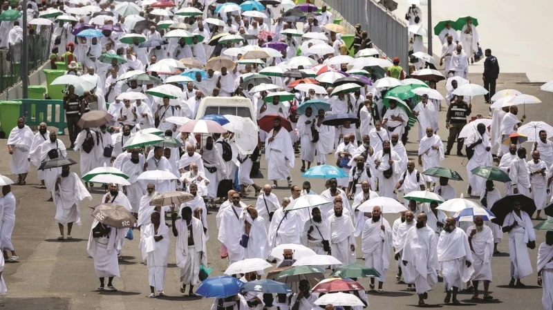 استهلاك الإنترنت خلال موسم الحج يعادل ضعف متوسط الاستهلاك العالمي أكد تقرير تقني حديث، أن شركات الاتصالات الرئيسية الثلاث في المملكة العربية السعودية (، موبايلي، زين)، حافظت على أد