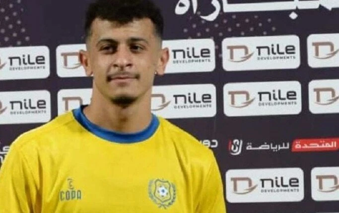 الأهلي يبدأ التحرك لضم عمر الساعي من الإسماعيلي أكد الإعلامي أمير هشام مقدم برنامج 90، أن عمر الساعي لاعب الفريق الأول لكرة القدم بنادي الإسماعيلي، هو الخيار الأول بين اللاعبين الم