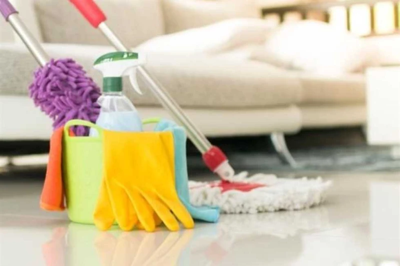 منظفات لتنظيف السراميك.. اليك أسهل الطرق لتنظيف سيراميك المنزلطريقة تلميع السيراميكقد يكون السيراميك هو أول الواجهات التي ينظر إليه الضيف عند قدومه