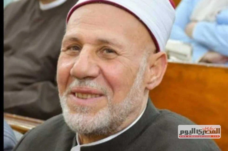 الآلاف يشيعون جثمان الأمين العام للمجلس الأعلى للبحوث الإسلامية الأسبق شيع الآلاف من أهالي قرية بني هلال بمركز دمنهور في محافظة البحيرة، وأئمة وعلماء