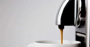 أسرع طرق لتنظيف أنواع ماكينة القهوة المختلفة.. سهلة وبسيطة المرأة والمنوعات شاهد المقال التالي من صحافة مصر عن أسرع طرق لتنظيف أنواع ماكينة القهوة