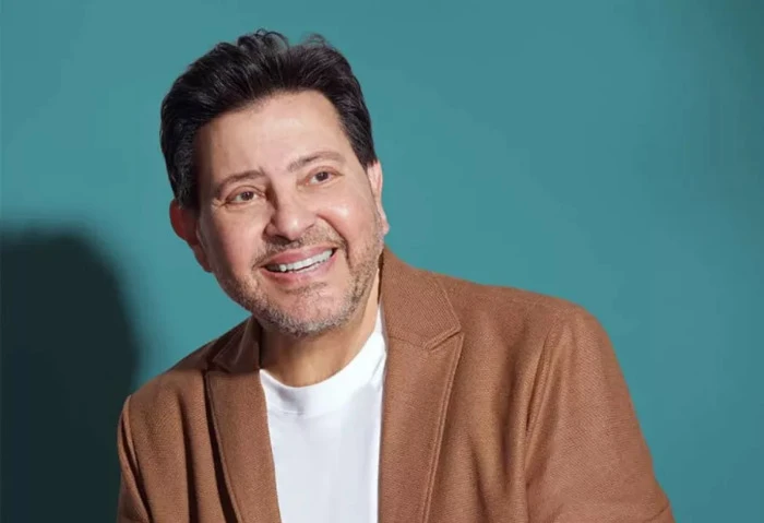 هاني شاكر بعد اعتذاره عن حفل العلمين: المهرجان مقصد سياحي آمن (خاص) أكد الفنان هاني شاكر، أن مهرجان العلمين من أهم المقاصد السياحية الآمنة، مشيرا إلى