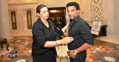 فن: علا الشافعى وأشرف زكى وتايسون ونجوم الفن فى عزاء تامر ضيائى.. صور اقرأ في أفاق عربية علا الشافعى وأشرف زكى وتايسون ونجوم الفن فى عزاء تامر ضيائى