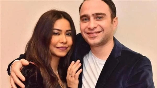 أكن له كل التقدير والاحترام.. شيرين عبد الوهاب تعلق على عودتها ل حسام حبيب أعلنت النجمة شيرين عبدالوهاب في بيان صحفي أصدرته منذ قليل أنه لا صحة مطلقا لما أشيع خلال الساعات القليلة 
