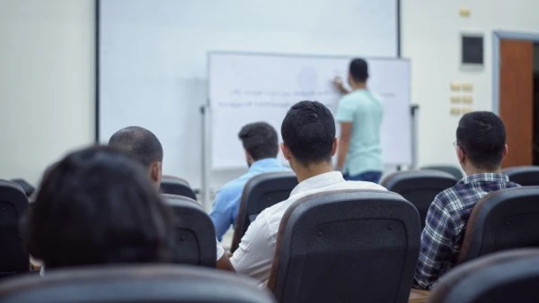 ظهور نتيجة دبلوم التجارة برقم الجلوس 2024 رابط الحصول عليها والخطوات أعلنت وزارة التربية والتعليم الفنية عن اقتراب موعد ظهور نتيجة دبلوم التجارة برقم