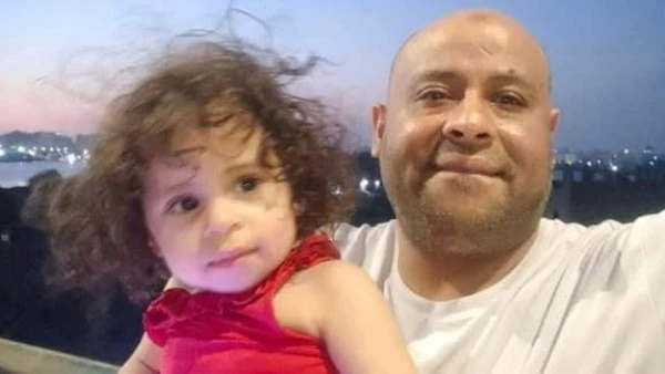 مصرع طفلتين وإصابة 3 من أسرة واحدة في حادث تصادم بطريق الإسكندرية الصحراوي تعرضت أسرة بأكملها لحادث مأساوي إثر اصطدام سيارة مقطورة بهم أثناء سيرهم