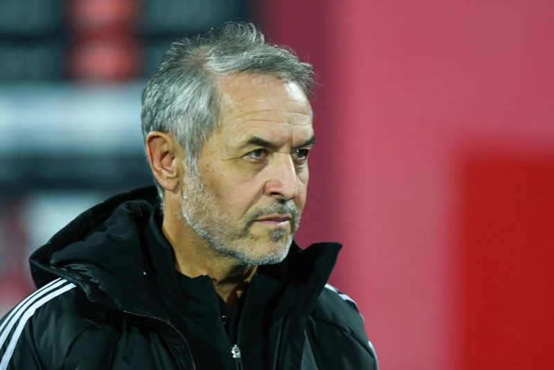 كولر في ورطة كبيرة 7 غيابات تضرب الأهلي قبل اللقاء مع بيراميدز كولر في ورطة كبيرة 7 غيابات تضرب الأهلي قبل اللقاء مع بيراميدز صوت المسيحي الحر غيابات