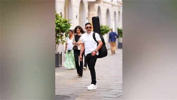 البوابة ستار: بجائزة 50 ألف جنيه.. عمرو مصطفي يطلق مسابقة لتوثيق مسيرته الفنية اقرأ في أفاق عربية بجائزة 50 ألف جنيه عمرو مصطفي يطلق مسابقة لتوثيق