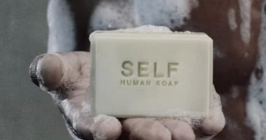 هل يمكن صنع صابون من دهون بطون البشر؟ تيك توكر وفنان عملوها قبل كده المرأة والمنوعات شاهد المقال التالي من صحافة مصر عن هل يمكن صنع صابون من دهون بطون البشر؟ تيك توكر وفنان عملوها 