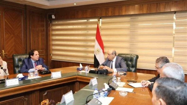 وزير الطيران يلتقي أمين رابطة الجامعات الإسلامية لبحث إمكانية التعاوناستقبل الدكتور سامح الحفني، وزير الطيران المدني، اليوم الإثنين، الدكتور سامي