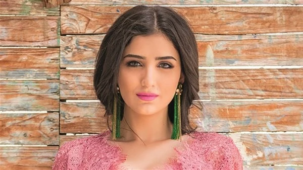 نشرة المرأة والمنوعات كارثة بأكياس الأطعمة المنتشرة بالأسواق.. شاهد مي عمر بملابس البحر في أحدث إطلالاتهانشر موقع افاق عربية، عددا من الأخبار المهمة