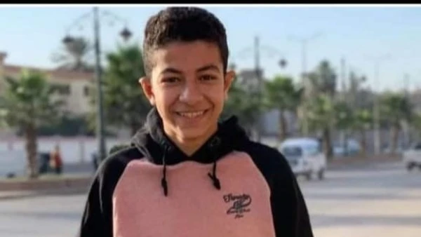 بعد بحث 20ساعة.. العثور على جثة شاب غرق في ترعة القاصد بطنطا تمكنت قوات الإنقاذ النهري بمحافظة الغربية من استخراج جثمان شاب توفي غرقا أثر حادث انقلاب