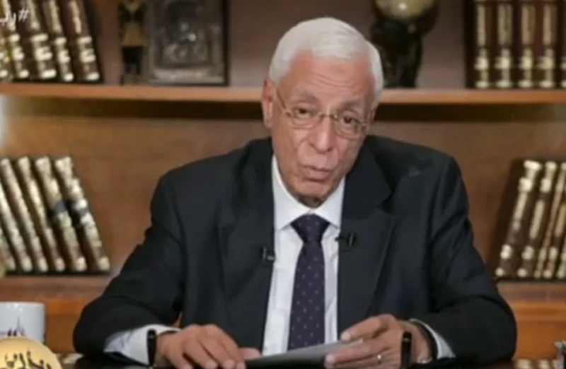 الطب مهنة إنسانية مش لقمة عيش جريدة افاق عربية وجه الدكتور حسام موافي، أستاذ الحالات الحرجة بكلية طب قصر العيني، نصيحة مهمة لطلاب الثانوية العامة