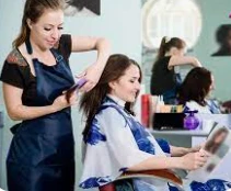 تعرف على تفسير قص الشعر في المنام للحامل لابن سيرين تعرف على تفسير قص الشعر في المنام للحامل لابن سيرين، تعتبر هذه الرؤية من الرؤى التي يختلف