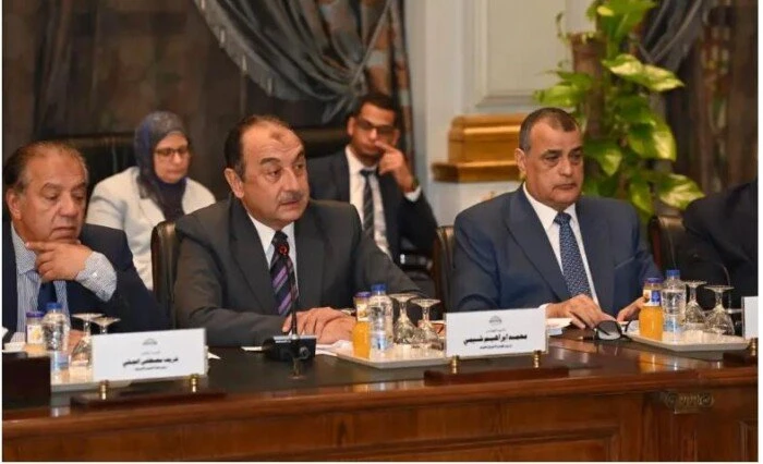 وزير قطاع الأعمال: تكثيف جهود تعظيم العائد من الأصولقال المهندس محمد شيمي، وزير قطاع الأعمال العام: إن برنامج عمل الحكومة يستهدف تعظيم العائد على