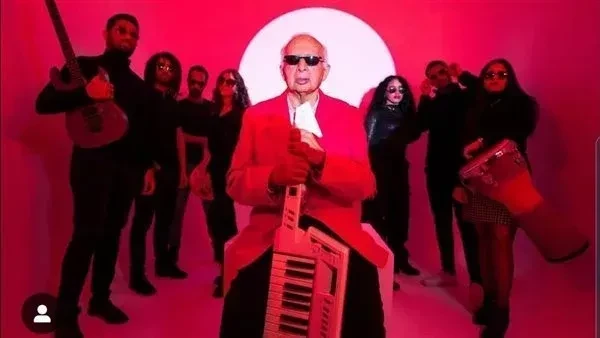 هاني شنودة يكشف عن مفاجآت حفل فرقة المصريين في مهرجان العلمينكشف الموسيقار هاني شنودة تحضيراته للمشاركة بفرقة المصريين لأول مرة في مهرجان العلمين