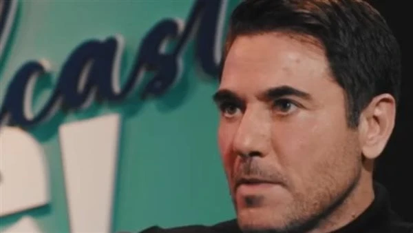 إيرادات الأفلام.. أحمد عز ينتصر على الجميع ومحاولات محمد إمام في اللحاق تتنافس 4 أعمال سينمائية على شباك التذاكر حاليا، وهي ولاد رزق بطولة أحمد عز