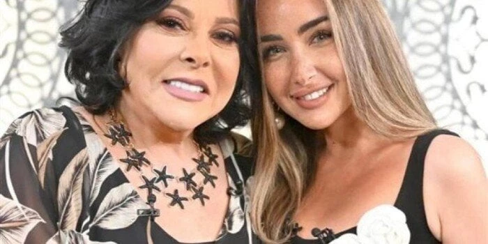 معيطتش بعد الطلاق وأحمد فهمي مش صاحبي.. أبرز تصريحات هنا الزاهد مع إسعاد يونس تعرف على التالي معيطتش بعد الطلاق وأحمد فهمي مش صاحبي.. أبرز تصريحات