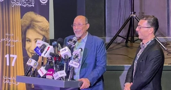 الفن عبد المغيث: إدارة المهرجان القومى للمسرح تعمل بمثل الشاطرة تغزل برجل حمار أفاق عربيةأفاق عربية الفن نتحدث اليوم حول عبد المغيث: إدارة المهرجان