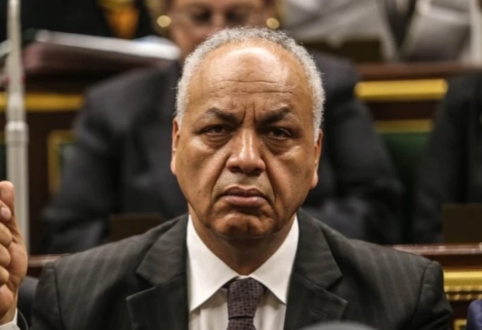 مصطفى بكري عن غارات إسرائيل بميناء الحديدة: جريمة صهيونية جديدة علق مصطفى بكري الإعلامي وعضو مجلس النواب، اليوم السبت، على الهجمات الإسرائيلية التي