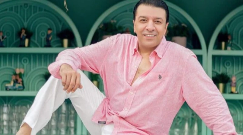 العيب عليا.. مصطفى كامل يطرح أحدث أغنياته كشف نقيب الموسيقيين الفنان مصطفى كامل، مساء اليوم، تفاصيل أحدث أغنياته، والتي تحمل اسم العيب عليا. وتأتي