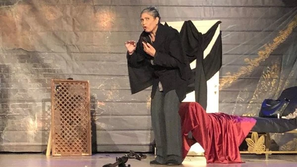 البوابة ستار: فريدة تمثل مصر في مهرجان جرش للمونودراما بالأردن اقرأ في أفاق عربية فريدة تمثل مصر في مهرجان جرش للمونودراما بالأردن، يشارك البيت الفنى