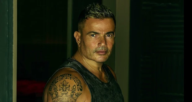 عمرو دياب يغضب محبيه بسبب حفله في العلمين افاق عربية - غضب كبير أصاب جمهور الفنان عمرو دياب بعد إعلان الشركة المنظمة لحفله في مهرجان العلمين المقرر