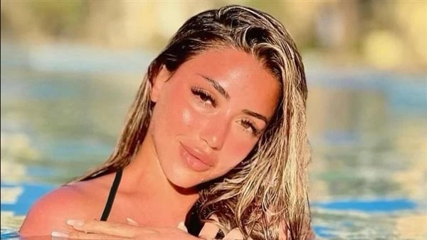 بالمايوه.. سارة سلامة تثير الجدل داخل حمام السباحة شاهدشاركت الفنانة سارة سلامة، متابعيها عبر حسابها الشخصي على موقع تبادل الصور والفيديوهات