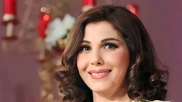 البوابة ستار: بعلم مصر.. ماجدة الرومي تتألق فى سماء العلمين بغناء بحلف بسماها وبترابها اقرأ في أفاق عربية بعلم مصر ماجدة الرومي تتألق فى سماء العلمين