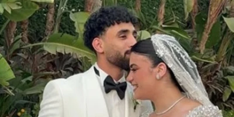 شاهد أول صورة لمروان عطية لاعب الأهلى مع زوجته ناس وخدمات شاهد المقال التالي من صحافة مصر عن شاهد أول صورة لمروان عطية لاعب الأهلى مع زوجته، ظهر مروان عطية لاعب فريق الاهلى مع زوجت