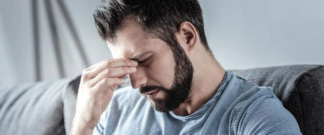 شحوب الجلد وضيق التنفس.. تعرف على أعراض نقص الحديد في الجسم يعاني الكثير من نقص الحديد، والذي يؤثر على الصحة العامة بشكل كبير، مسببا أعراضا مثل