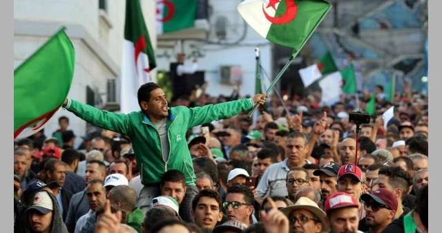 عدد الجزائريين سيتجاوز 47 مليونا عام 2025 لايف ستايل شاهد المقال التالي من صحافة البحرين عن عدد الجزائريين سيتجاوز 47 مليونا عام 2025، الشرق الأوسط