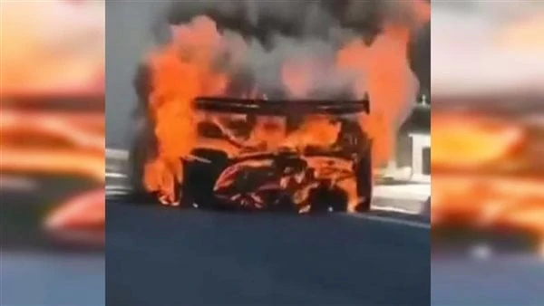 الفيزا والمشروبات.. 15 شيئا مهدد بالانفجار عند تركه داخل السيارة في الصيفيزداد في فصل الصيف معدل ارتفاع درجات الحرارة ولكن في السنوات الأخيرة شهدت