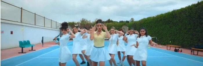 كارت محروق.. أميرة أديب تطرح أولى أغانيها فيديو أعلنت الفنانة أميرة أديب عن طرح أولى أغنيها بعنوان كارت محروق عبر قناتها على موقع الفيديوهات يوتيوب