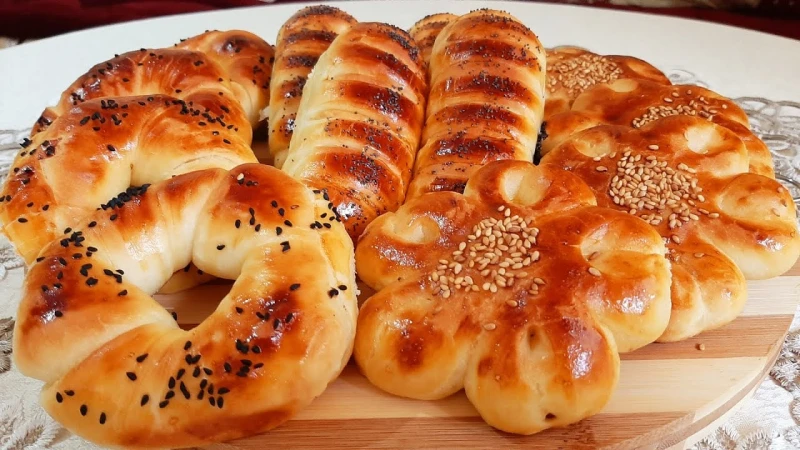 طريقة عمل البريوش بعجينة قطنية للوجبات الخفيفة بطريقة سهلة بأحلى طعم البريوش هو نوع من الخبز الشهير الشهي، ويمتاز بقوامه الخفيف والهش وطعمه الغني