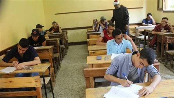 مسك الختام.. طلاب العلمي بالثانوية الأزهرية يؤدون آخر أيام الامتحانات في مادة التفسير الإثنين 15يوليو2024 - 08:26 صيؤدي طلاب القسم العلمي بالشهادة