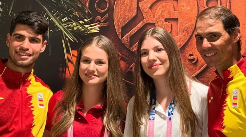 ليونور وصوفيا.. أميرتا إسبانيا تميمة حظ التنس في الأولمبياد سرقتا الأميرتان الإسبانيتين ليونور وإنفانتا صوفيا، الأضواء في دورة الألعاب الأولمبية