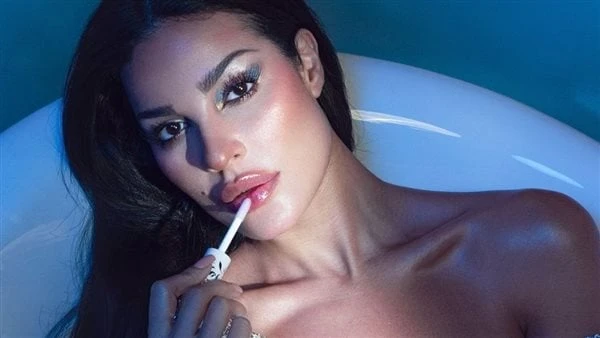 جلسة تصوير ملفتة ل نادين نسيب نجيم شاهدخطفت الفنانة اللبنانية نادين نسيب نجيم، الأنظار بصور جديدة لها عبر حسابها الشخصي على موقع تبادل الصور