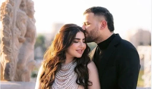 اتعلمت الدرس واتقفل الموضوع نهائي.. مسلم يعلن فسخ خطوبته للمرة التانيةمسلم وخطيبتهافاق عربيةأعلن مطرب المهرجانات مسلم، عن فسخ خطوبته للمرة الثانية من