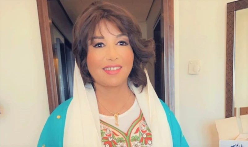 6 فنانات سعوديات جسدن دور الأم بأعمال درامية مختلفة شاهد المقال التالي من صحافة السعودية عن 6 فنانات سعوديات جسدن دور الأم بأعمال درامية مختلفة،