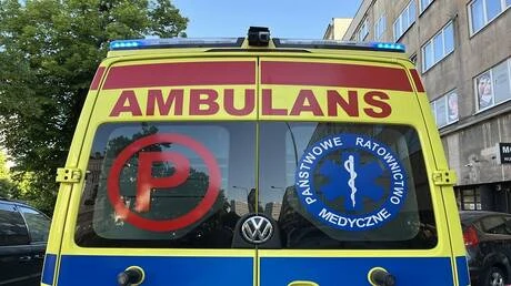 بولندا.. حالات تسمم جماعي من الكلور في أحد مسابح العاصمة وارسو متفرقات شاهد المقال التالي من صحافة الأفاق عربيةية عن بولندا حالات تسمم جماعي من الكلور في أحد مسابح العاصمة وارسو، و