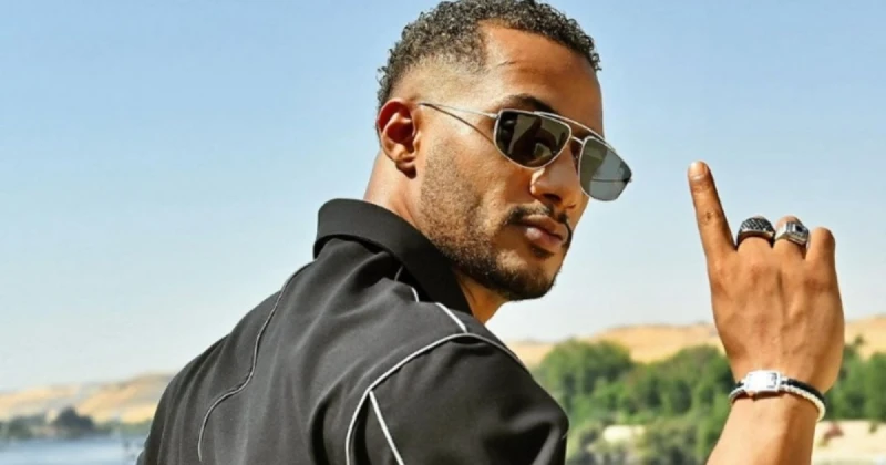 الفن و المشاهير: محمد رمضان يطل على متابعيه بلوك شعر جديد و يحمسهم لأحدث أعماله عندما أتيت أنا شاهد المقال التالي من صحافة لبنان عن محمد رمضان يطل