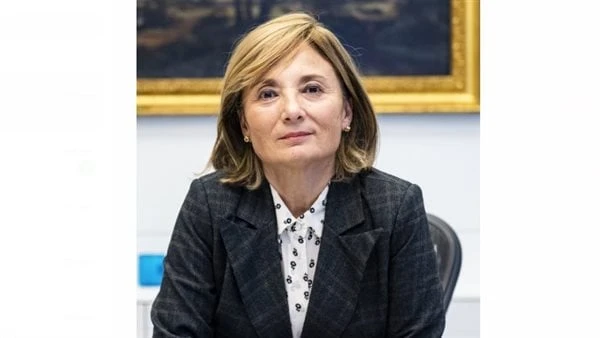 البنك الأوروبي يعلن عن فتح استثمارات جديدة لتعزيز التكيف مع المناخ أعلنت جيلسومينا فيجليوتي، نائبة رئيس البنك الأوروبي للاستثمار، عن أن البنك يطلق مبادرة تاريخية لتعزيز فتح استثمار