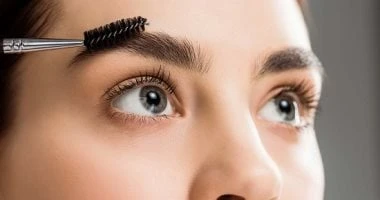 4 وصفات طبيعية للعناية بالحواجب.. منها البصل وزيت الخروع المرأة والمنوعات شاهد المقال التالي من صحافة مصر عن 4 وصفات طبيعية للعناية بالحواجب منها