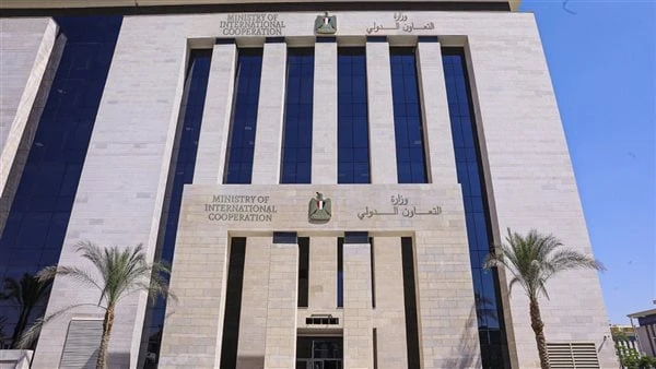 وزيرة التخطيط تلتقي رئيس الجهاز المركزي للتعبة العامة والإحصاءواصلت الدكتورة رانيا المشاط، وزيرة التخطيط والتنمية الاقتصادية والتعاون الدولي،