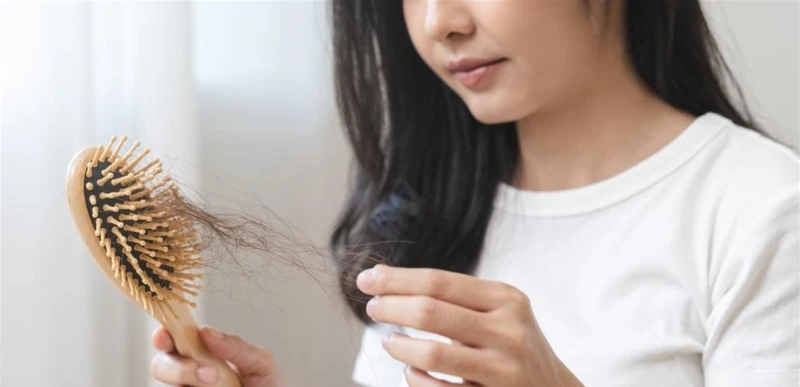 هل يسبب نقص فيتامين د تساقط الشعر؟ صحة شاهد المقال التالي من صحافة لبنان عن هل يسبب نقص فيتامين د تساقط الشعر؟، هل يسبب نقص فيتامين د تساقط