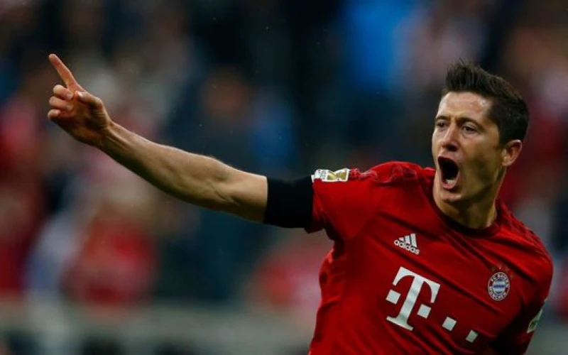 من هو جد اللاعب روبرت ليفاندوفسكي وعمره والسيرة الذاتية كاملةنحن نعلم أن كثير من الشباب يرغبون في معرفة الكثير من البيانات والمعلومات الخاصة باللاعب المفضل لديهم خاصة إذا كان من أح