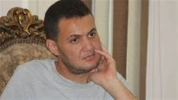 عمر شهريار يستقيل من بيت الشعر: الخلافات تجاوزت الأبواب المغلقة تفاصيل أعلن الشاعر عمر شهريار استقالته من بيت الشعر. وكتب الشاعر عمر شهريار على صفحته